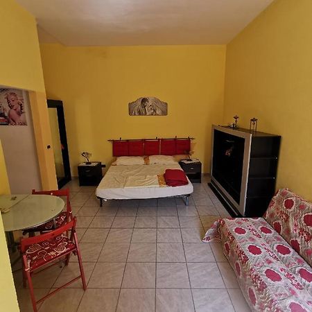 Gigiotto Apartment Сиракуза Екстериор снимка