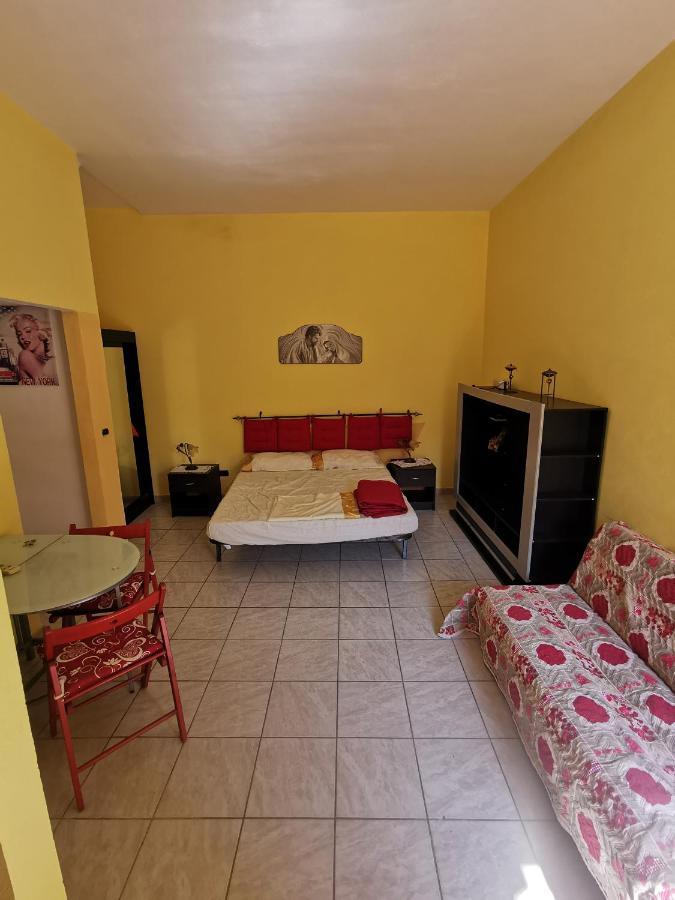 Gigiotto Apartment Сиракуза Екстериор снимка