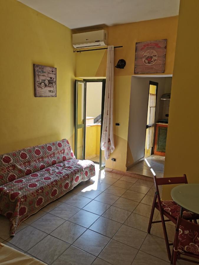Gigiotto Apartment Сиракуза Екстериор снимка
